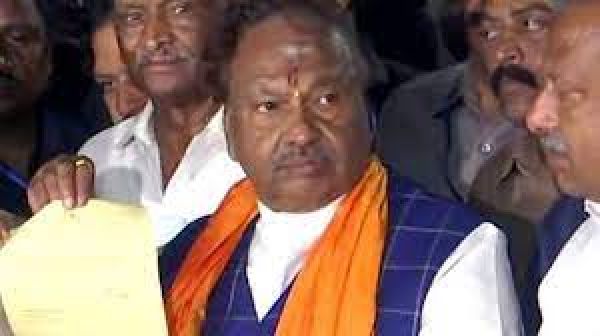 शिमोगा में तनाव पर बीजेपी नेता केएस ईश्वरप्पा का बयान- हिंदू जागे, तो मुसलमान जी नहीं पाएँगे
