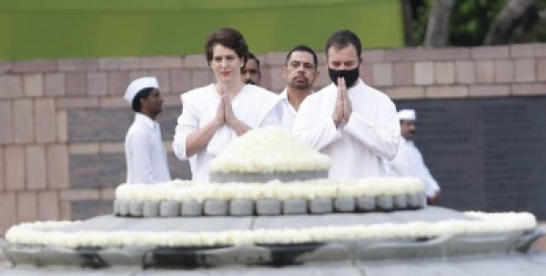 राजीव गांधी की 78वीं जयंती पर राहुल गांधी और प्रियंका ने दी श्रद्धांजलि