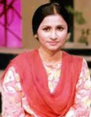 नैय्यरा नूर को एक लव लेटर