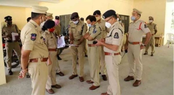 हैदराबाद : जुमे की नमाज को लेकर सुरक्षा के कड़े इंतजाम
