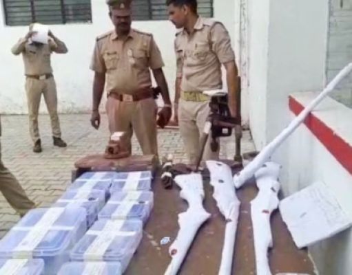 यूपी के मेरठ में अवैध हथियार बनाने की फैक्ट्री का पदार्फाश