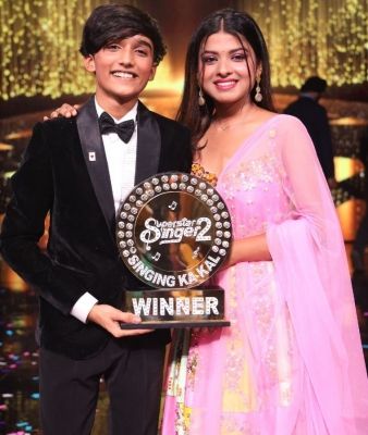 जोधपुर के 14 वर्षीय मोहम्मद फैज ने जीती सुपरस्टार सिंगर 2 की ट्रॉफी