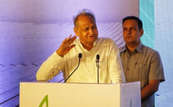 भारत जोड़ो यात्रा की तरह राहुल गांधी को पार्टी का करना चाहिए नेतृत्व : अशोक गहलोत
