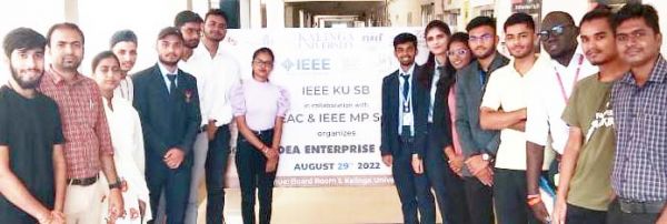 कलिंगा में सर्वोत्कृष्ट प्रतिभागी विद्यार्थियों का सम्मान समारोह