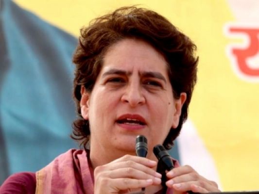 भारत जोड़ो यात्रा केरल पहुंची, प्रियंका गांधी ने कहा - महंगाई, बेरोजगार हो खत्म