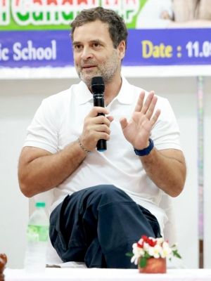 केरल : राहुल गांधी की 'भारत जोड़ो यात्रा' से तिरुवनंतपुरम में लगा भीषण जाम
