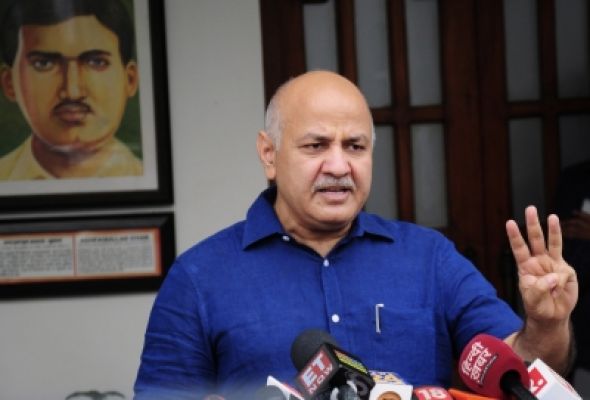 अगर शराब घोटाले पर वीडियो असली है तो मुझे गिरफ्तार करें या पीएमओ की साजिश को स्वीकार करें : सिसोदिया