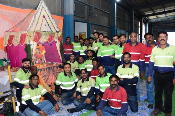 बालको परिवार ने की आदिशिल्पी विश्वकर्मा की आराधना