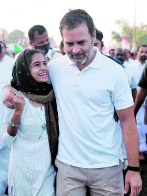 इस ‘यात्रा’ की सफलता के लिए प्रार्थनाएँ कीं जानी चाहिए!