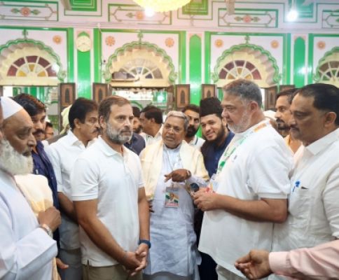 कर्नाटक: राहुल गांधी की भारत जोड़ो यात्रा में सोनिया और प्रियंका हो सकती हैं शामिल!