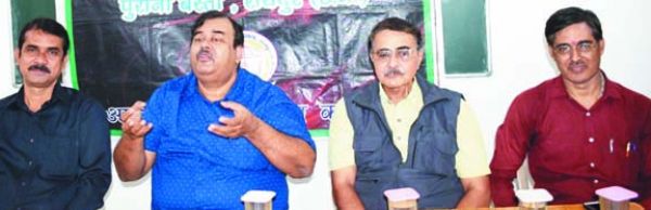 अग्रसेन महाविद्यालय में प्रभाकर चौबे की स्मृति में परिचर्चा