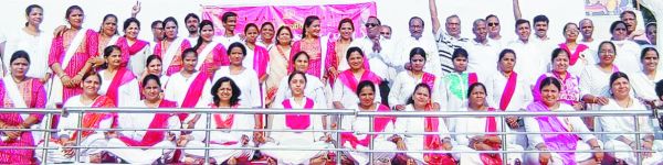 गांधी जयंती पर 56वां योग दिवस मनाया गया