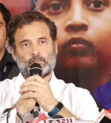 राहुल गांधी 'भारत जोड़ो यात्रा' के दौरान बीजेपी, संघ और अडानी पर एक साथ हुए हमलावर