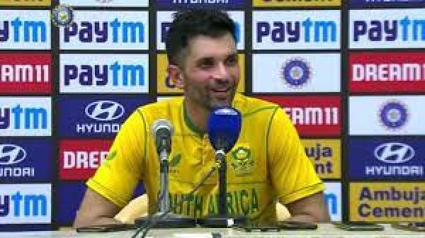 धवन की अगुवाई वाली टीम को भारत की वैकल्पिक खिलाड़ियों की टीम कहना सही नहीं: महाराज