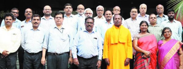 एनएमडीसी में वरिष्ठ नागरिकों के लिए आयुर्वेद कार्यक्रम