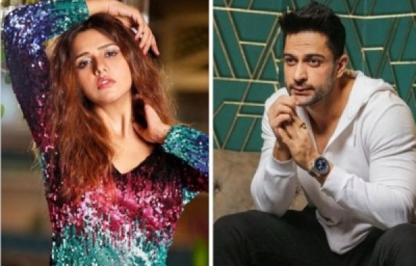  बिग बॉस : दलजीत कौर ने पूर्व पति शालीन भनोट की 'बेस्ट फ्रेंड' होने से किया इनकार