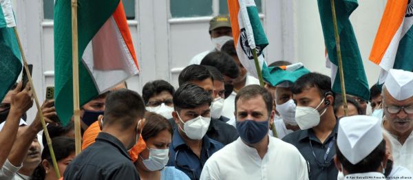 राहुल गांधी का मार्च कांग्रेस में कितनी जान फूंकेगा?