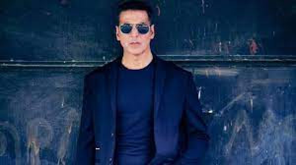 अक्षय कुमार ने निजी विमान का मालिक होने संबंधी खबर का खंडन किया