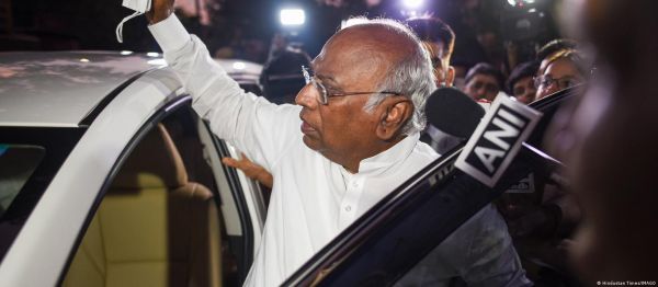 नया अध्यक्ष चुनना पहला कदम, कांग्रेस के लिए आगे कई चुनौतियां