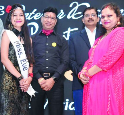 मैक फ्रेशर पार्टी में विद्यार्थियों की रंगारंग प्रस्तुतियां