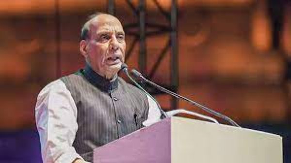 वडोदरा में सी-295 परिवहन विमान विनिर्माण केंद्र का शिलान्यास रक्षा क्षेत्र में मील का पत्थर: राजनाथ