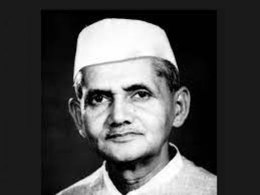 हर दिन हॉट सीट 1 नवंबर