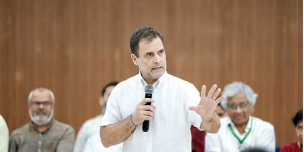 जाति जनगणना की राहुल की बात भारत तोड़ो!