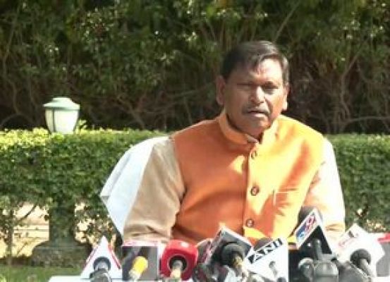 आदिवासी महिला को राष्ट्रपति के रूप में स्वीकार नहीं कर पा रही टीएमसी: अर्जुन मुंडा