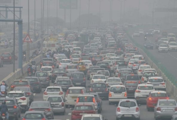 बीएस-3 पेट्रोल और बीएस-4 डीजल गाड़ियों पर प्रतिबंध खत्म
