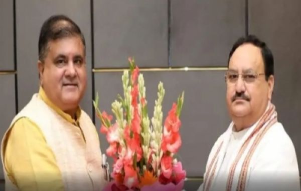 उत्तराखंड के पूर्व मुख्यमंत्रियों के बयानों से नाराज भाजपा आलाकमान ने दोनों को किया दिल्ली तलब