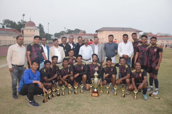 पॉवर कंपनी फुटबाल में कोरबा पश्चिम रही विजेता