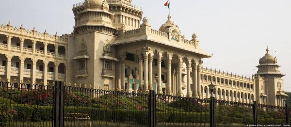 फिर सुलगा महाराष्ट्र-कर्नाटक सीमा विवाद 
