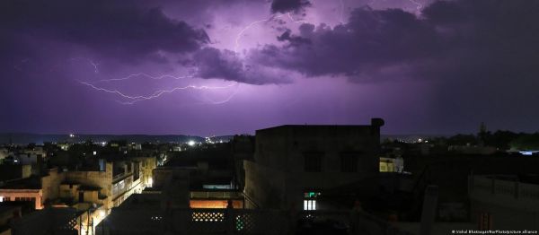 भारत में बिजली गिरने से सालभर में 907 मौतें