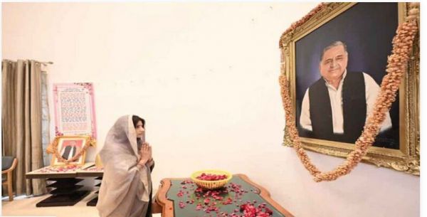 मेनपुरी ने दी मुलायम को श्रद्धांजलि