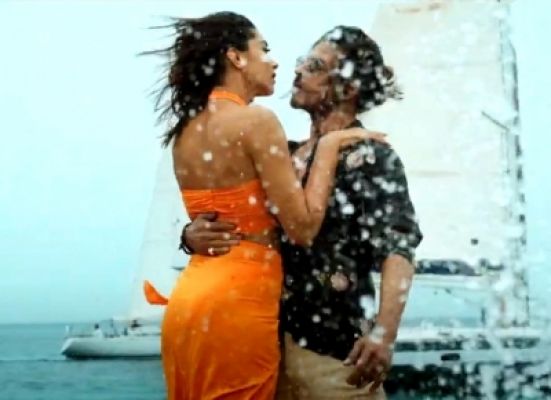 यूपी में भाजपा कार्यकर्ताओं ने फिल्म 'पठान' के बहिष्कार की उठाई मांग