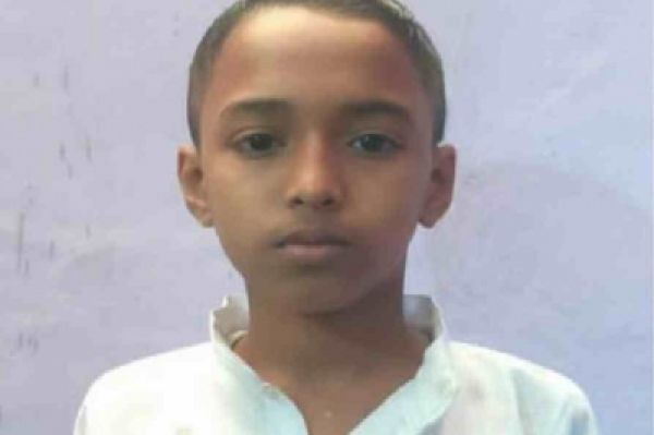 रातोंरात करोड़पति बन गया 10 साल का बच्चा, सड़कों पर भीख मांगकर कर रहा था गुजारा