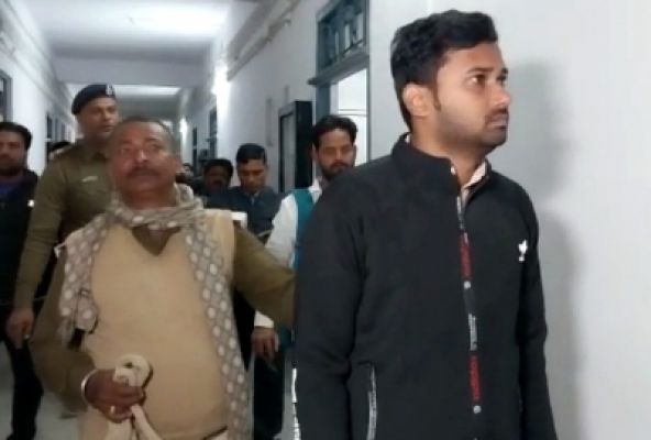 आईएसआई की 'हसीना' के चक्कर में फंसा लिपिक मुजफ्फरपुर से गिरफ्तार