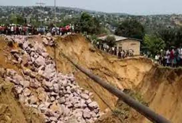 मलेशिया में भूस्खलन से मरने वालों की संख्या बढ़कर 23 हुई, 10 और लापता