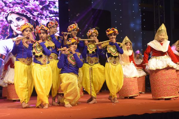 केपीएस में वार्षिकोत्सव इंद्रधनुष