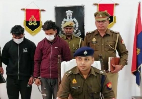 अन्तर्राज्यीय वाहन चोर गिरोह के 2 आरोपी गिरफ्तार, 2 कार और 8 बाइक बरामद