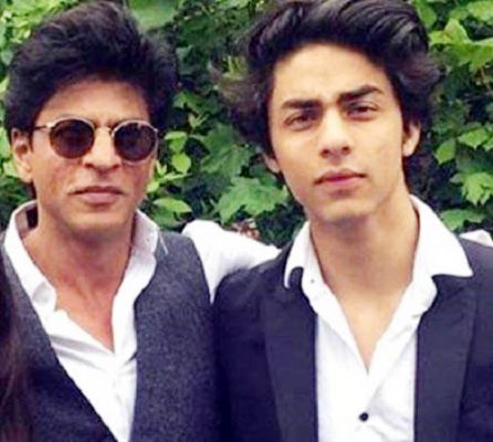 नारि न मोहे नारि के रूपा