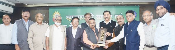 वाट्सऐप से व्यापार में दुकान की जरूरत नहीं-पारवानी