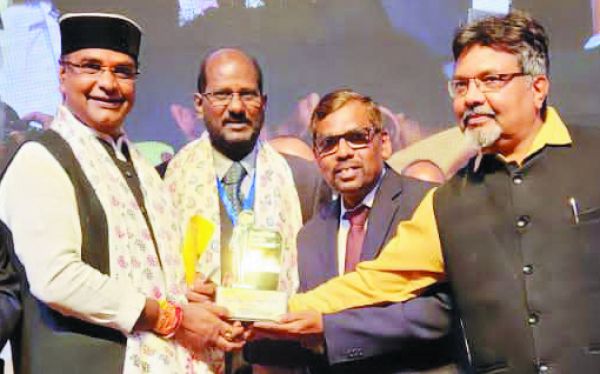 एनएमडीसी को 7 पीआरएसआई पुरस्कार, सीएमडी ने दी बधाई