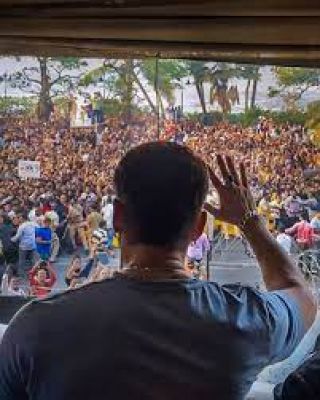 सलमान खान ने परिवार, मित्रों व प्रशंसकों के साथ मनाया 57वां जन्मदिन