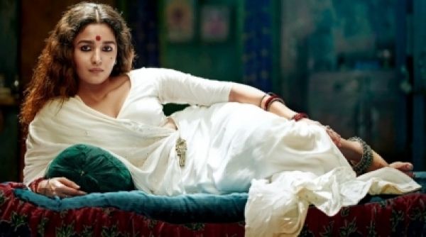 'गंगूबाई काठियावाड़ी' में आलिया की परफॉर्मेंस ऑस्कर के लायक : बीएफआई क्यूरेटर