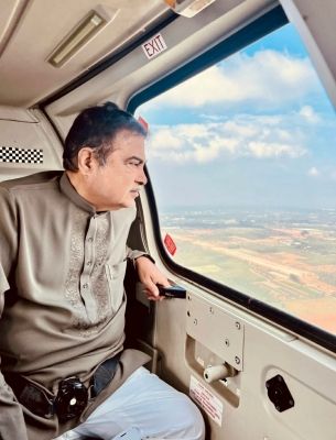 नितिन गडकरी ने बेंगलुरु-चेन्नई एक्सप्रेसवे की प्रगति का लिया जायजा