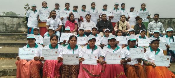 बैंक ऑफ बड़ौदा द्वारा नि:शुल्क कॉस्ट्यूम ज्वैलरी प्रशिक्षण