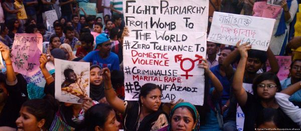 पत्नी के इनकार पर भी सेक्स करने वाला पति रेपिस्ट माना जाएगा?