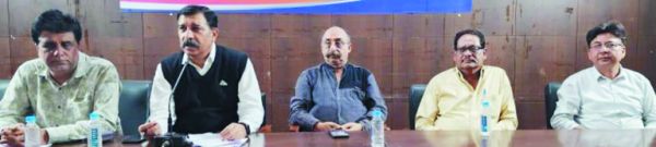 परंपरागत बाजारों को स्मार्ट बनाने की परिकल्पना पर चेंबर में बैठक