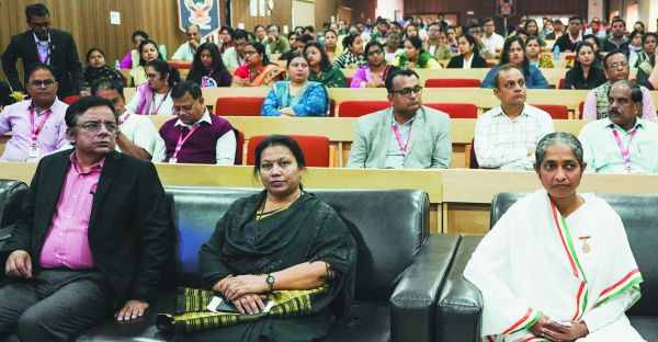 कलिंगा में ओम मेडिटेशन सत्र